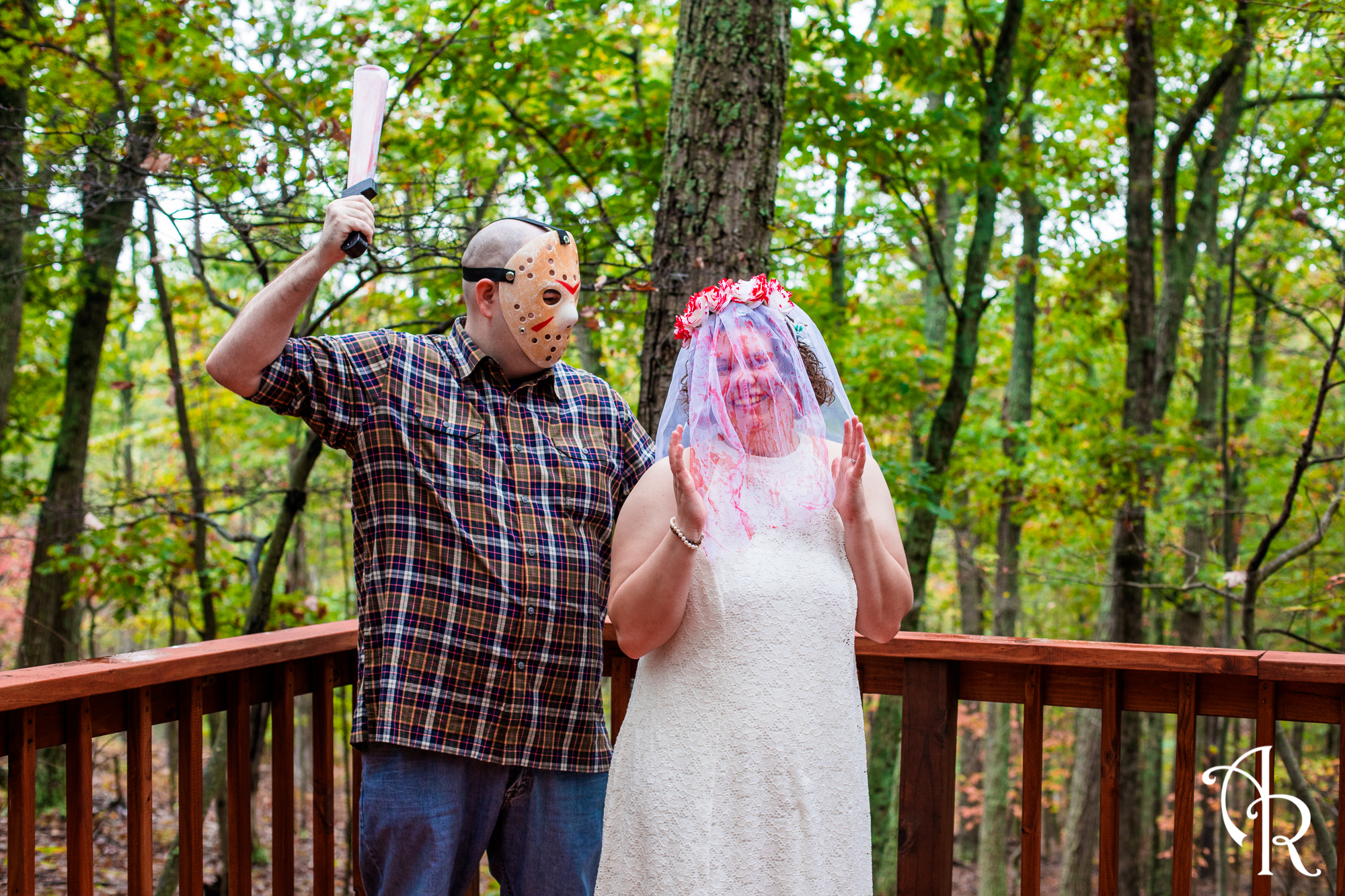 get married in costumes