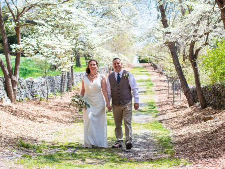 How to Have a Beautiful Spring Wedding in Virginia